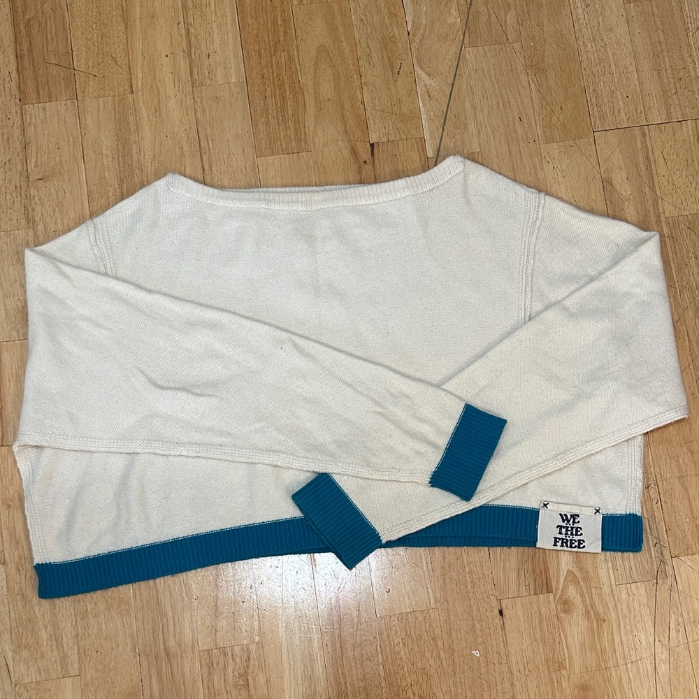 We The Free White Cropped Sweater with Teal Trim